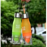 Gwill 650ml H2O Scrub Wasserflasche Outdoor Sports Portable Saft Zitrone Fruit Infusion Cup-Erstellen Sie Ihre eigene natürlich aromatisierte Frucht infundiert Wasser grün